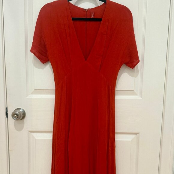 RED STAUD V-NECK MIDI MAXI DRESS THAT DAKOTA JOHNSON MADE FAMOUS VALENTINE'S DAY - Picture 3 of 12